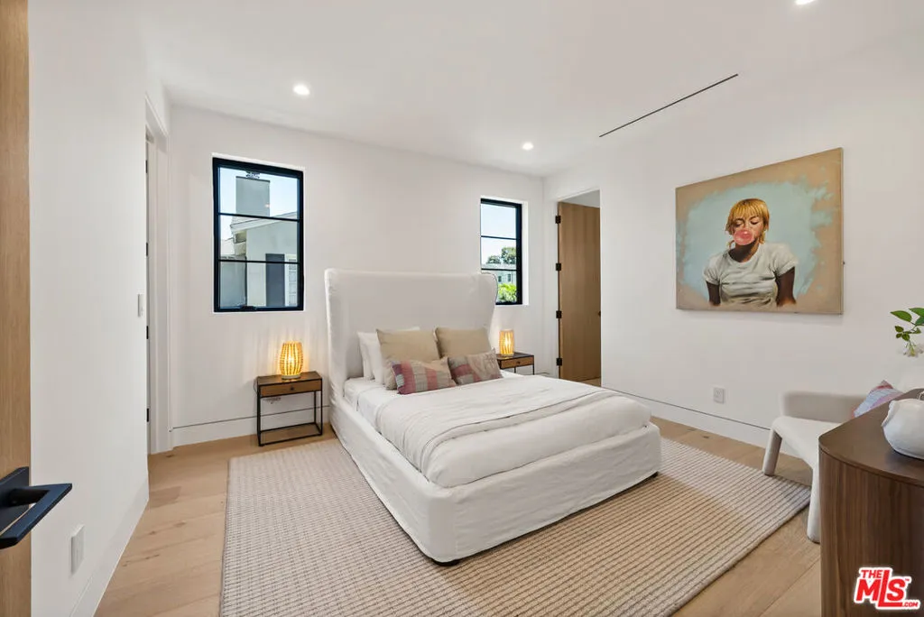 4259 Vantage Avenue, Studio City, California 91604 home-pic-16